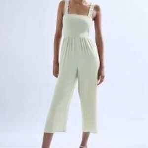 WILFRED Aritzia Jumpsuit Wide Leg Cropped Sage Green Smocked Bodice Sz S whimsy